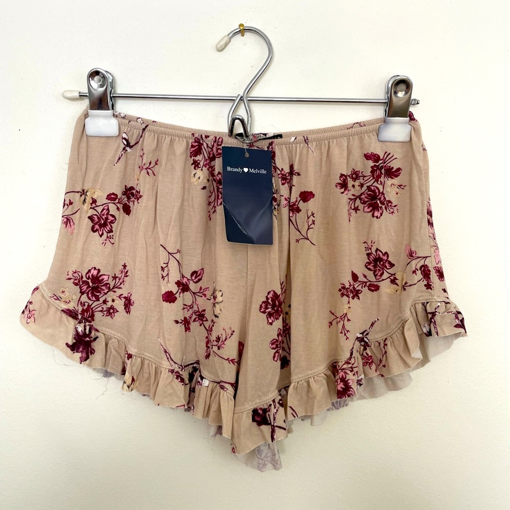 Brandy Melville shorts one size